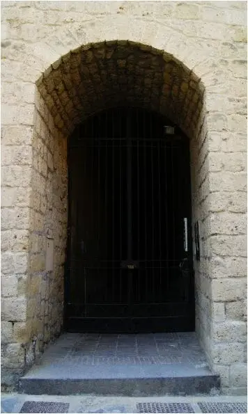 cancelloingresso.webp